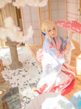 《Fate Stay Night》Saber晴着ver.~吾王和服新年挂画 C O S P L A Y_就酱紫啦w (11)